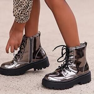 STEVE MADDEN NYC Mirror Metallic Rockk Ankle Boot Lug Sole Big Kids‎ Size 3